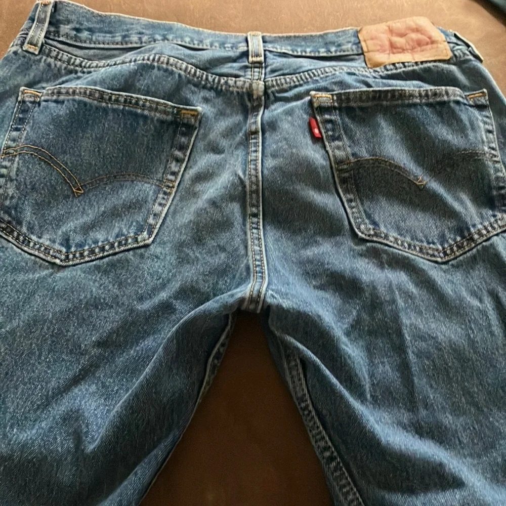 Levi's 505 Blue Jeans with Vintage Appeal 34x32‎ (Red Tab No Text)
